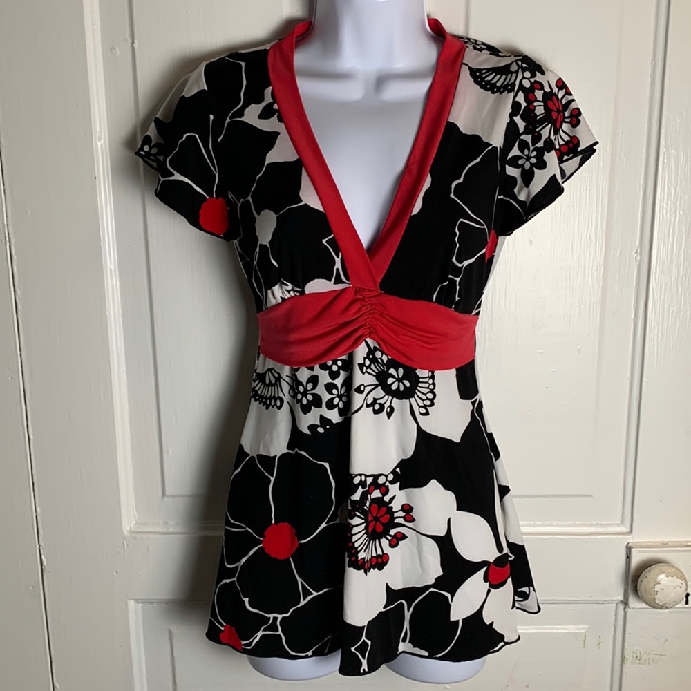 By Choice Floral Blouse Size M